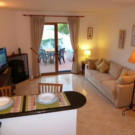 1 Bed Traditional Holiday Oasis Capistrano Spain Дом отдыха *