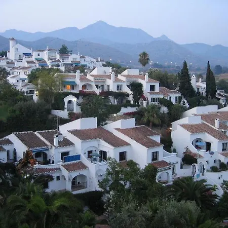 1 Bed Traditional Holiday Oasis Capistrano Spain Nerja